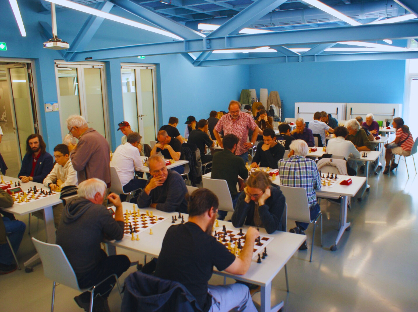 Tournoi d'échecs à la salle bleue de Riddes